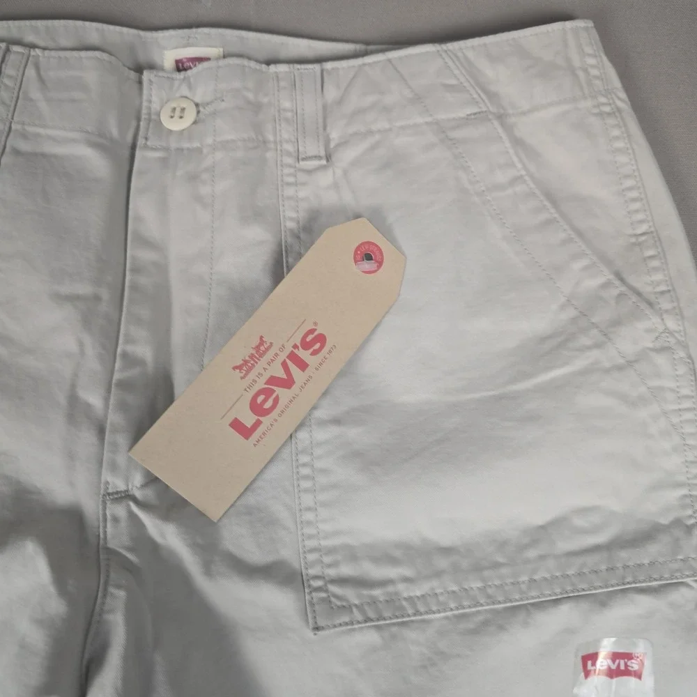 Levi's Utility Fatigue Chino Pants Size W30 NWT White Hazy Moonstruck 26384-0005